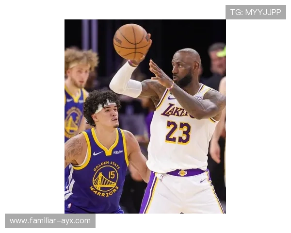 詹姆斯领衔湖人逆转取胜,库里带领勇士轻松击败对手,NBA赛季精彩继续 詹姆斯领衔湖人逆转取胜,库里带领勇士轻松击败对手,NBA赛季精彩继续