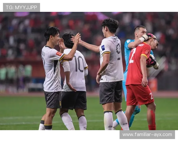 中国男足备战亚洲杯全力冲刺力争小组出线新突破 中国男足备战亚洲杯全力冲刺力争小组出线新突破